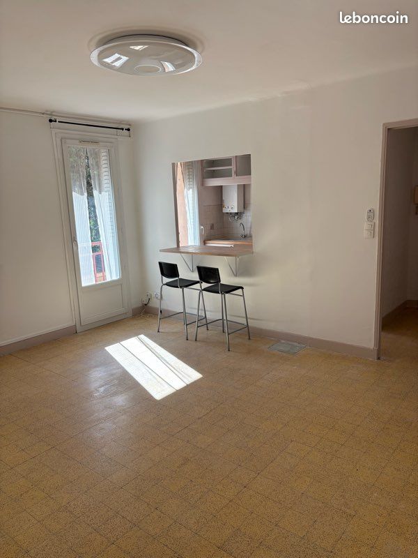 Appartement 3 pièces 43 m² · à Aix-en-Provence · 43 m² · 1 050 €/mois