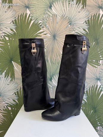 Bottes Noires Pour Femme - Taille UK 5 (pointure 38 Environ) - Occasion