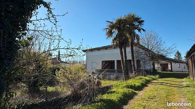 Maison 5 pièces 235 m²