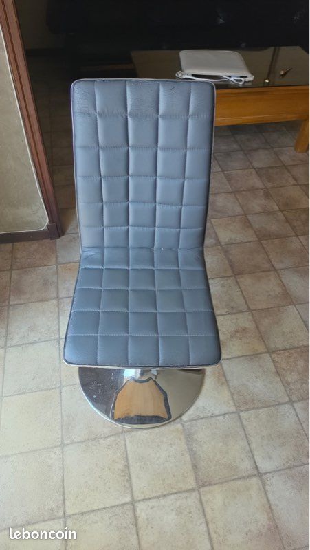 Lot de 4 chaises urgent (image 3)