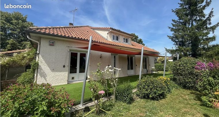 Maison - Montbeton - 158m2 5 pièces - Jardin 3000m2 - Montbeton - Proche gare Montauban