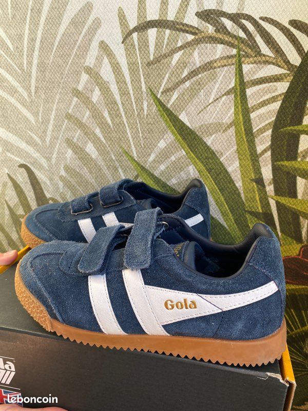 Baskets Glagla Junior Taille 33 - Couleur Jaune Vif - Neuves Dans Leur Boîte