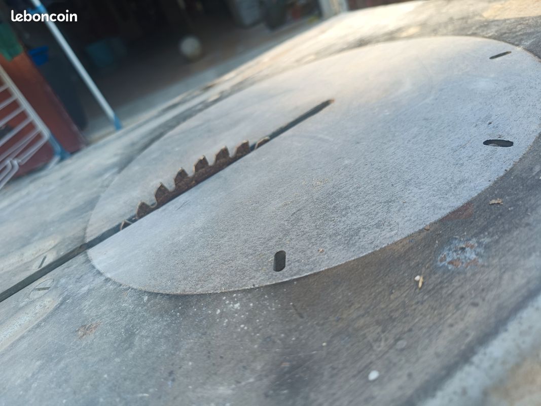 Scie circulaire sur table (image 3)
