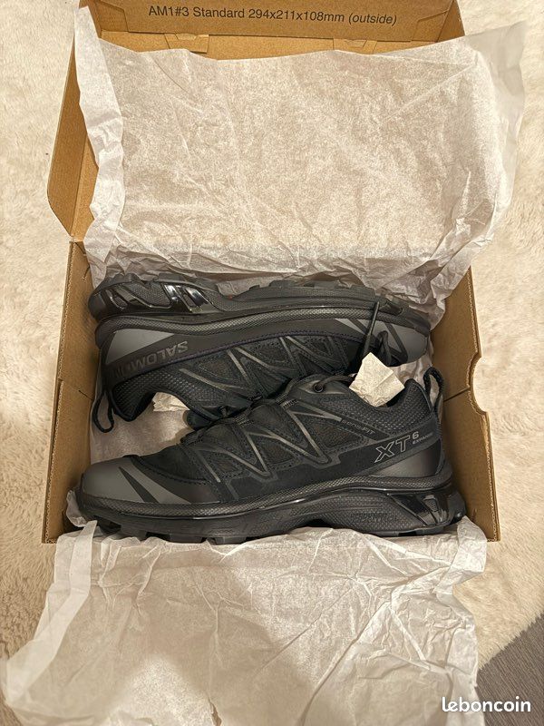 Salomon noir (image 1)