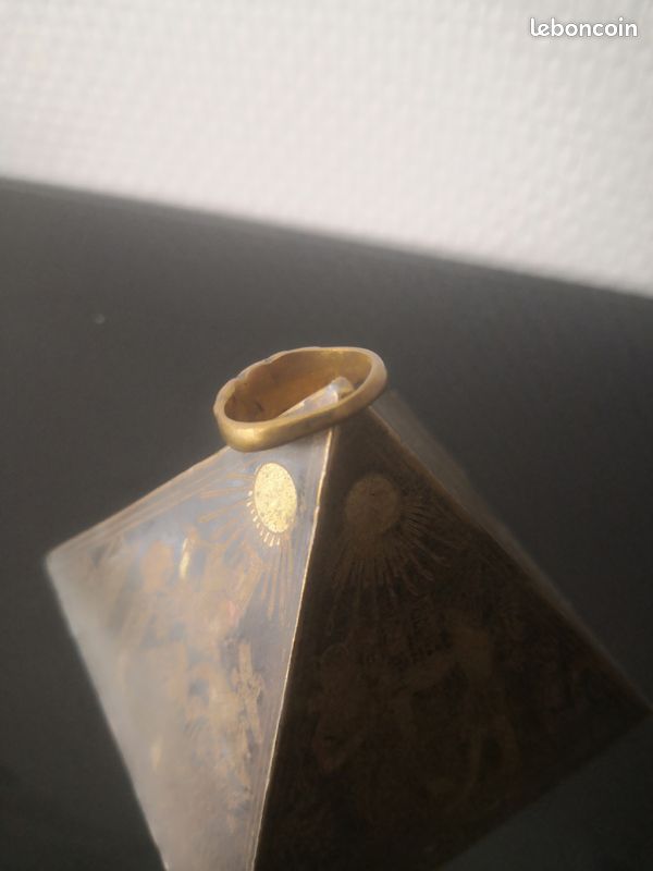 Ancienne bague poinçon, pierre verte (image 2)