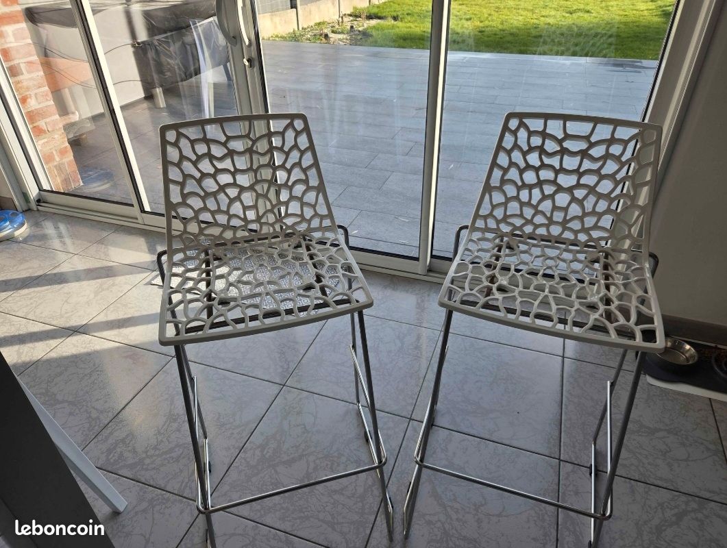 2 tabourets (image 1)
