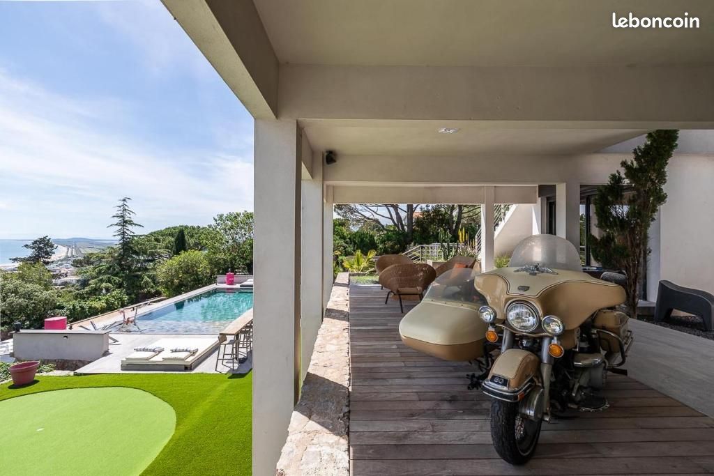 Escapade contemporaine avec confort aquatique (image 3)