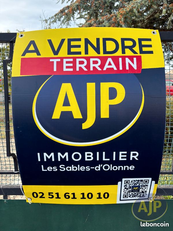Terrain 352 m² · à Brem-sur-Mer · 352 m² · 89 800 €