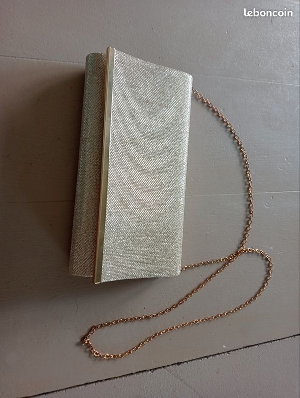 Sac de cérémonie (image 1)