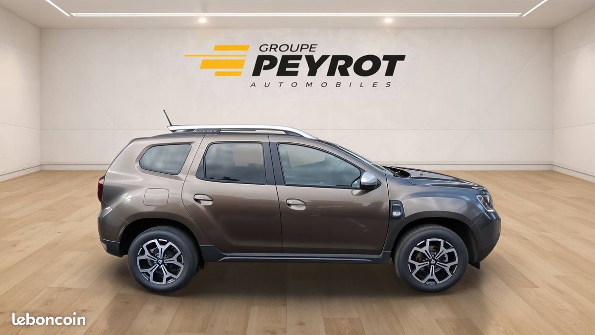 DACIA Duster Blue dCi 115 4x4 Prestige (image 8)