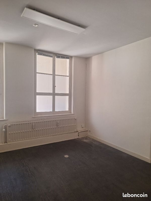 Appartement 2 pièces 55 m² · à Valenciennes · 55 m² · 81 000 €