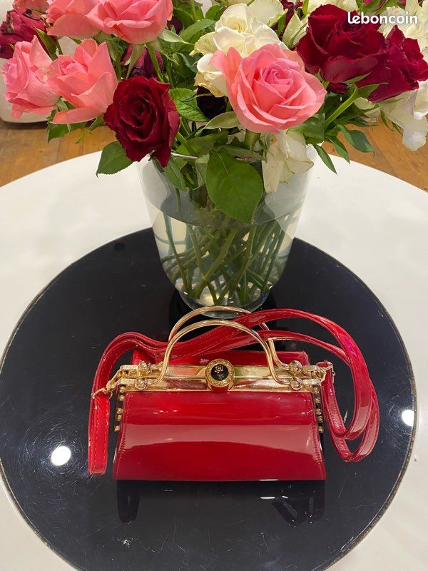 Sac vernis rouge Flora & Co – élégant & tendance (image 1)