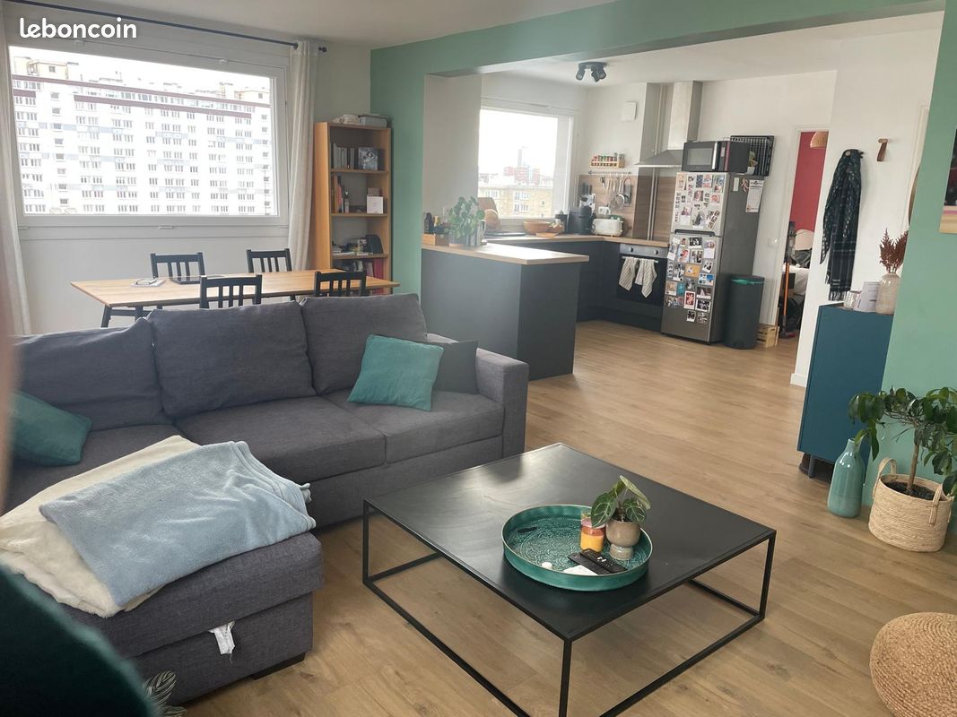 Parking 2 pièces 56 m² · à Lille · 56 m² · 1 230 €