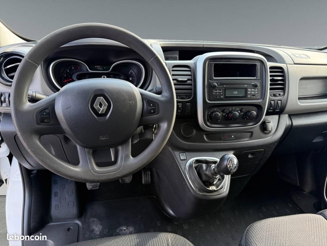 Renault Trafic FGN L1H1 1200 1.6 dCi 95ch Stop&Start Grand Confort Euro6 TVA (image 9)