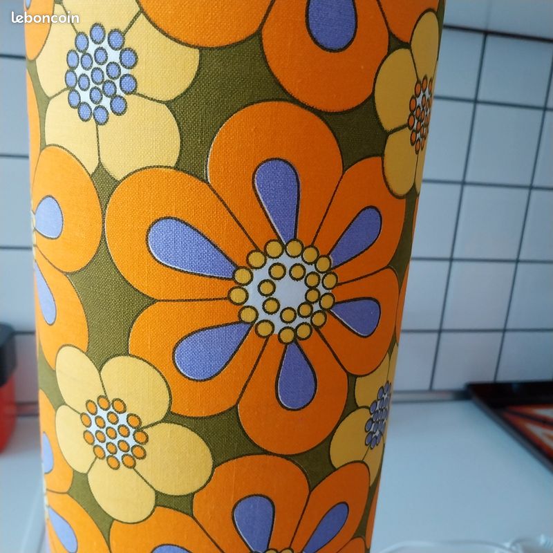 Nappe Flower Power POP Culture 150x240cm - Lot De 7 Serviettes Inclus - État Correct - TERITAL