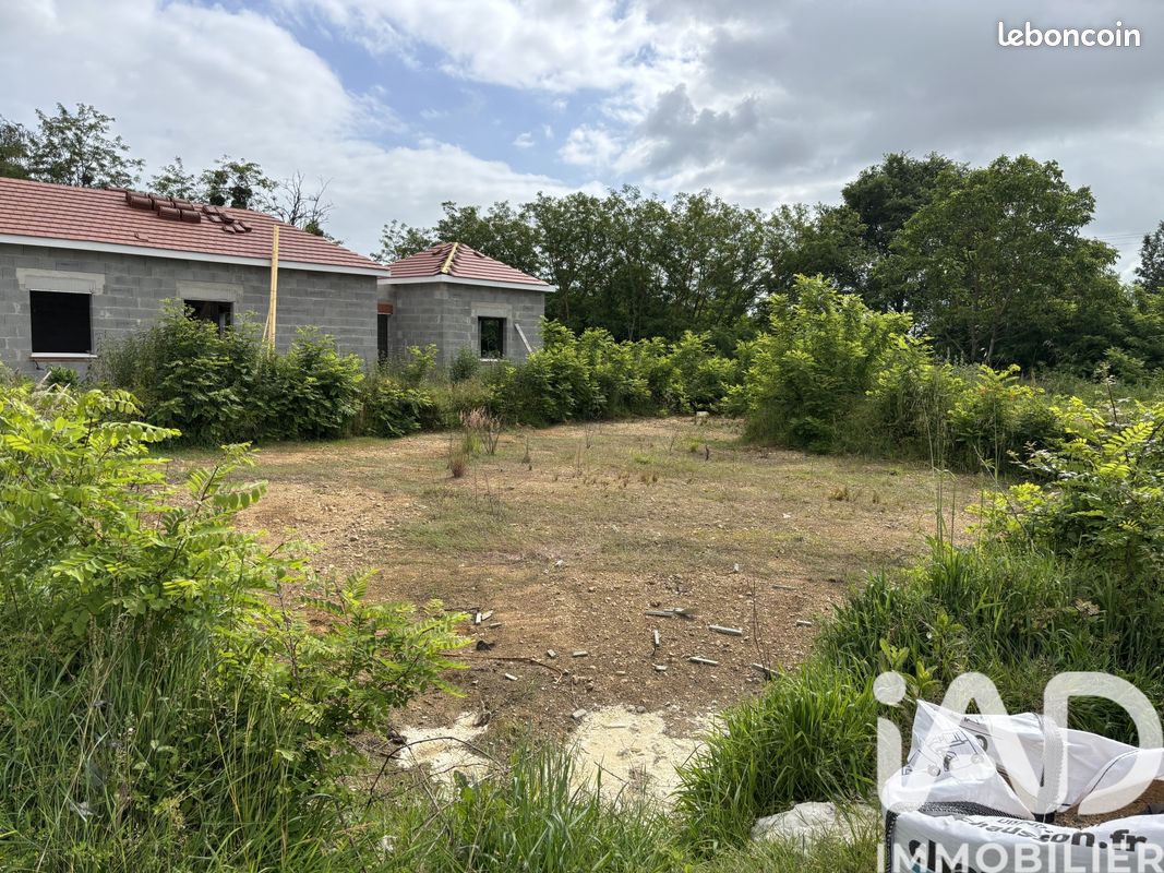 Terrain 758 m² · à Châtellerault · 758 m² · 60 000 €