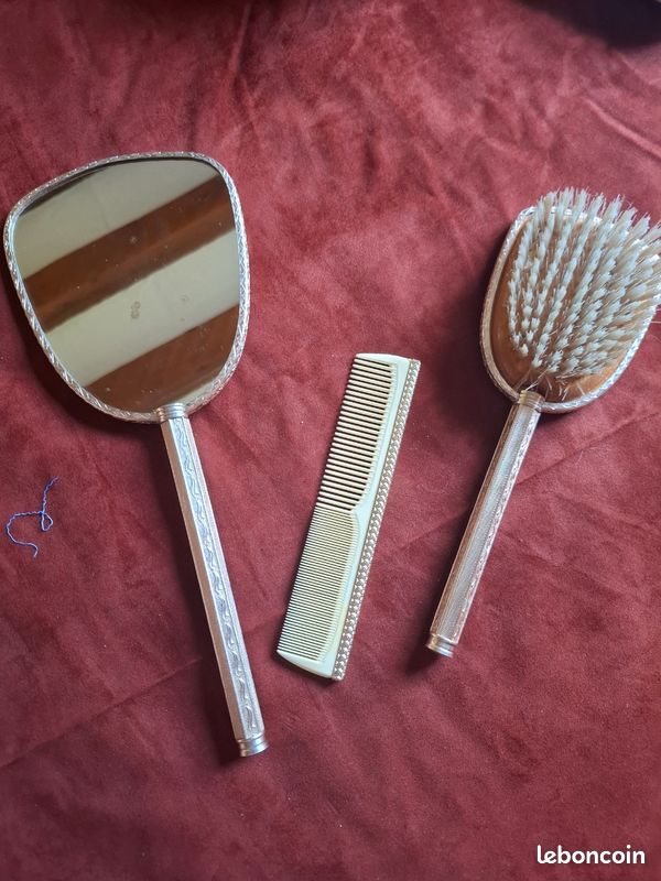Miroir De Poche Rétro Avec Brosse/peigne Intégré(e) - Occasion, Style Vintage Multicolore - Pour Salle De Bain Ou Sac