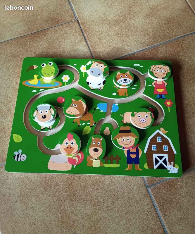 Jeu en bois labyrinthe (image 1)