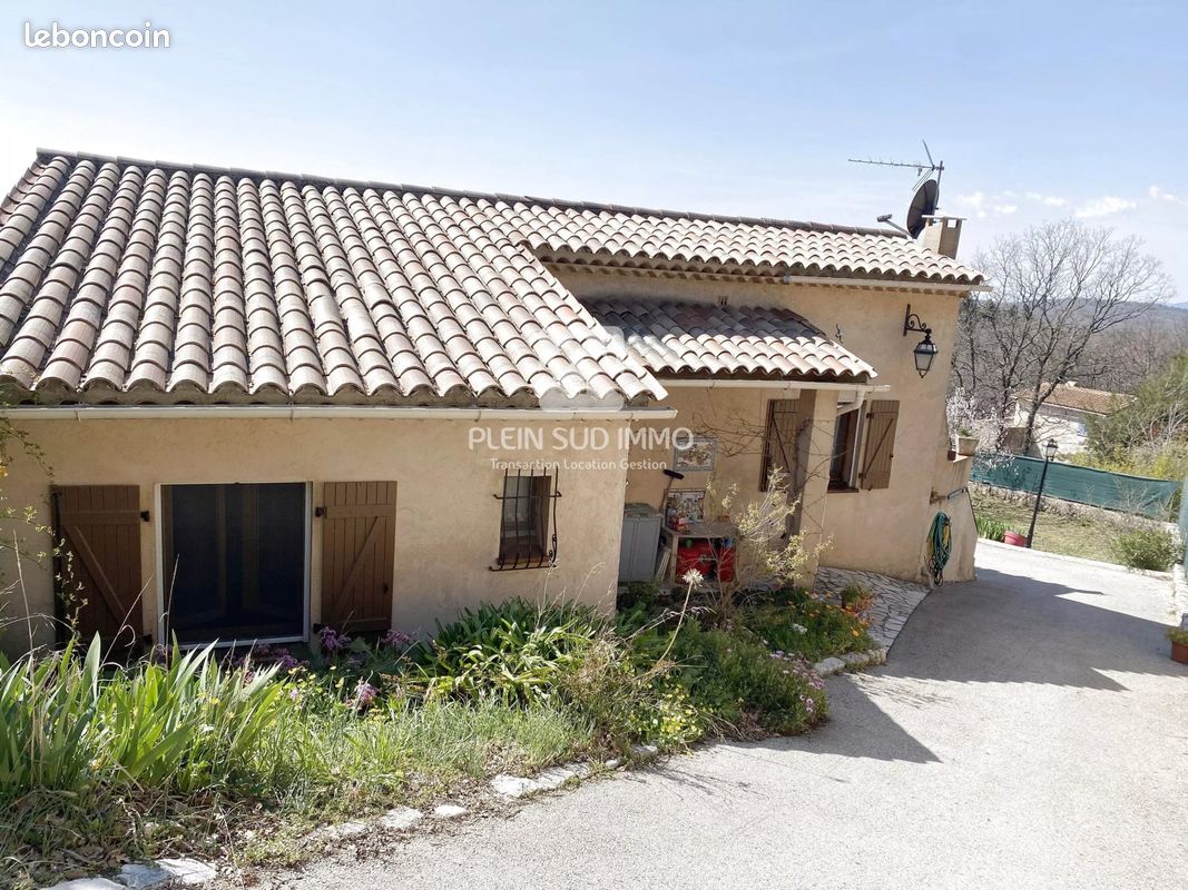 Maison 5 pièces 187 m² · à Saint-Vallier-de-Thiey · 187 m² · 399 500 €