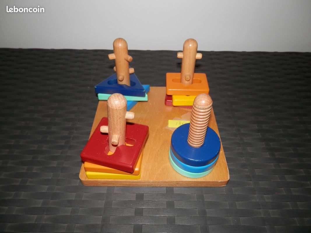 Jeu éducatif en bois (image 2)