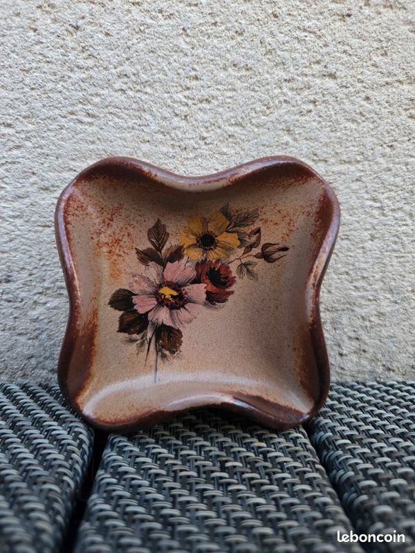 Magnifique vide poche en céramique, plat Vallauris fleurie (image 1)