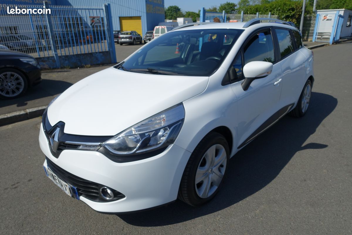 Renault clio iv estate 0.9 tce 90ch - 65688 kms (image 1)