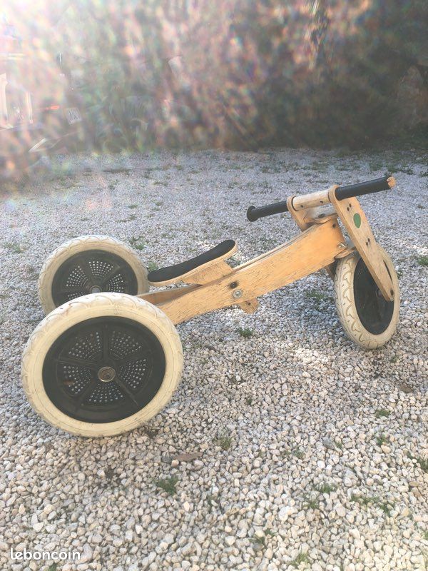 Draisiene tricycle en bois (image 1)