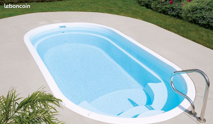 Recherche / achete petite piscine coque a bon prix , faire offre (image 2)