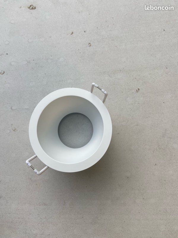 Support de spot encastrable universel LED (type GU10/MR16) – Blanc (image 2)