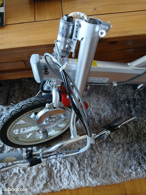Vélo électrique pliant (image 10)