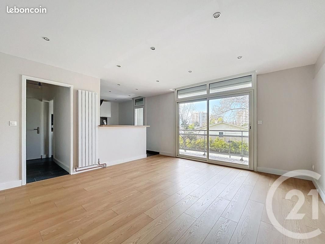 Appartement 4 pièces 66 m² · à Bordeaux · 66 m² · 227 000 €