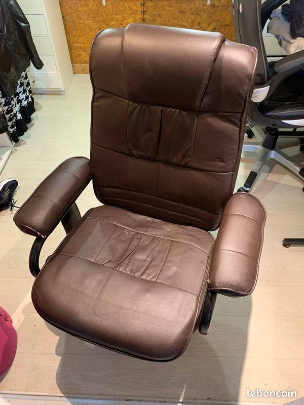 Fauteuil similicuir (image 2)