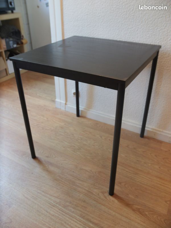 Table IKEA carrée noire (image 2)