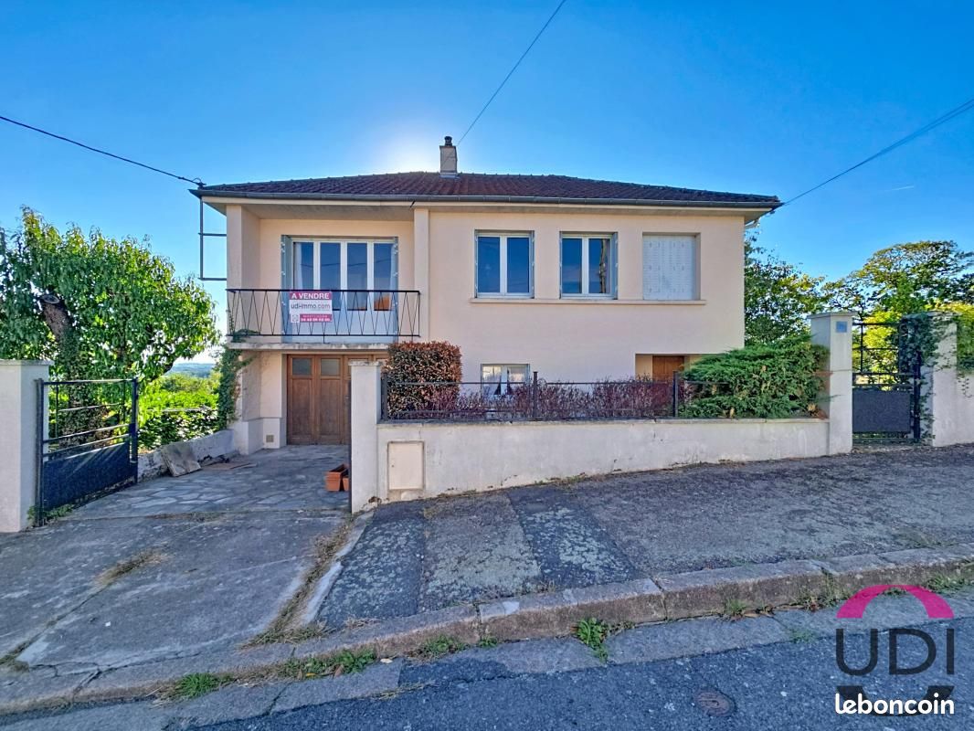 Maison 4 pièces 94 m² · à Montluçon · 94 m² · 88 000 €
