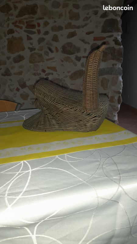 Tête de taureau en rotin (image 4)