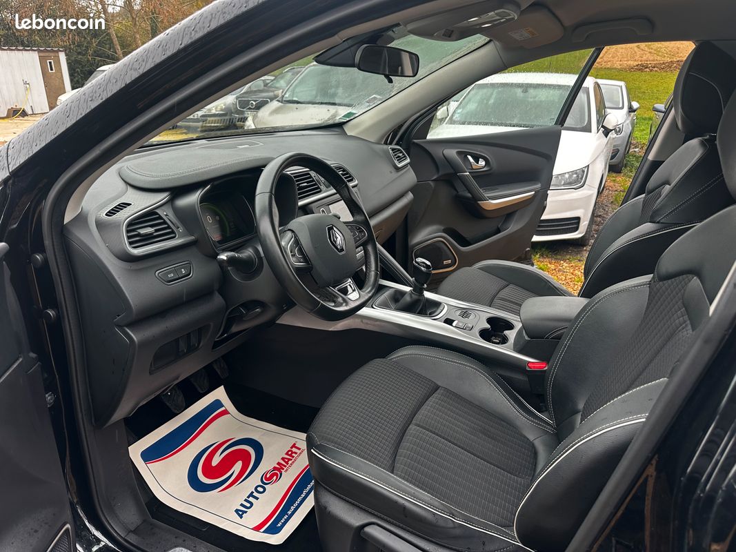 Renault Kadjar 1.2 TCe 130 BOSE / Révisé et Garantie (image 8)