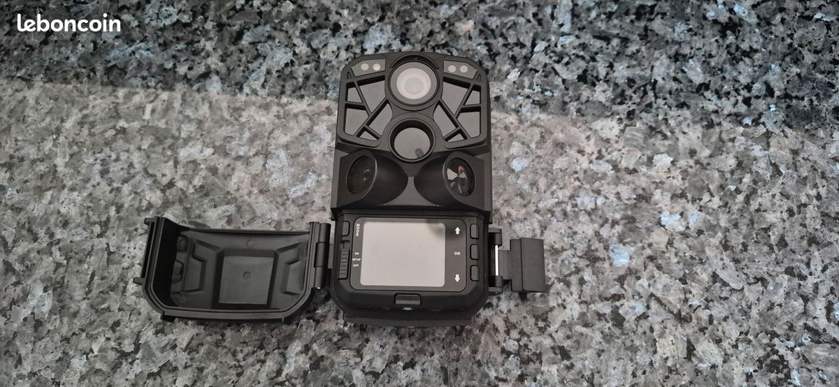 A vendre 2 Caméras de chasse, prend des photos et vidéo. (Peut être vendu à l'unité) (image 3)