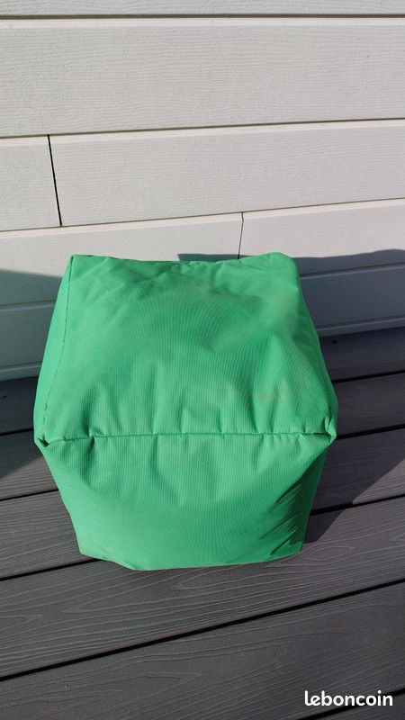 Pouf interieur ou exterieur vert (image 2)