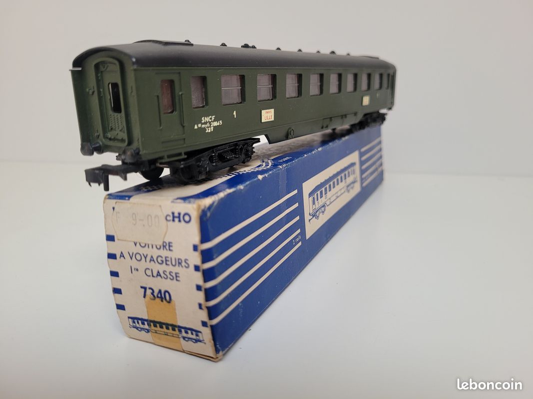 Train wagon N° 7340 Voiture voyageurs 1 ère classes type forestier Paris Lille HORNBY ACHO (image 1)