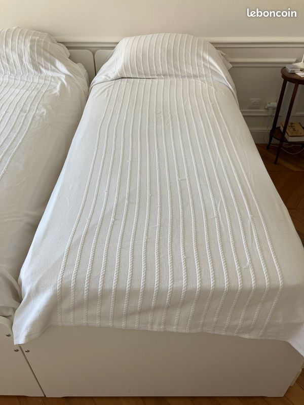 Lot de 2 lits SLÄKT IKEA + 2 grands matelas IKEA (image 2)