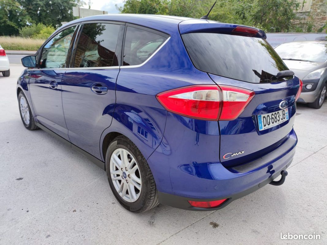 FORD C-MAX Titanium X 1.0 125 (image 3)