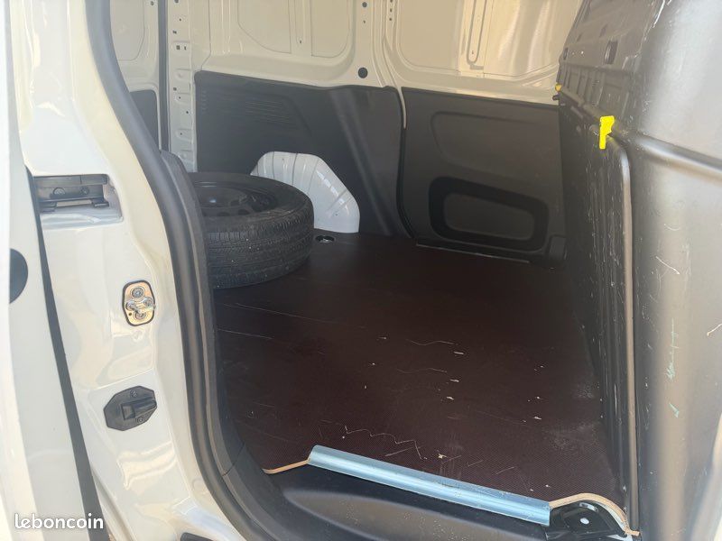 CITROËN BERLINGO 1.5blue HDI 130cv DANGEL (image 9)