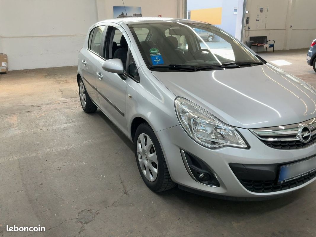 ARRIVAGE DE 8 OPEL CORSA 2013 video en ligne sur le bon coin (image 6)