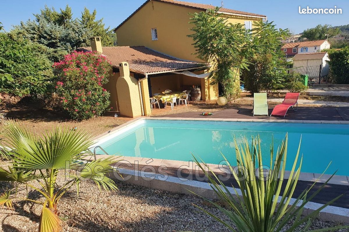 Maison 4 pièces 98 m² · à Carnoules · 98 m² · 324 000 €