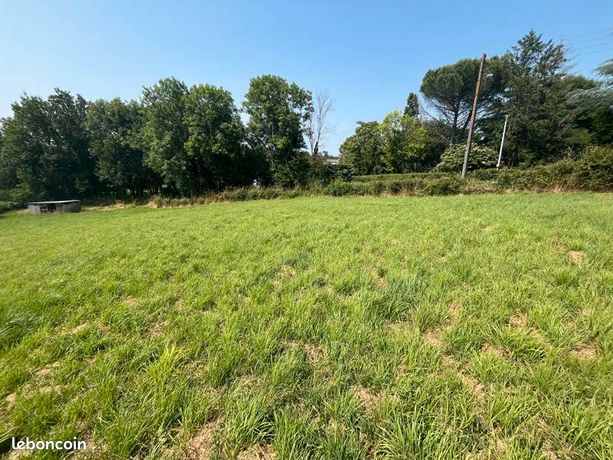 Terrain 1 809 m² L Hermenault