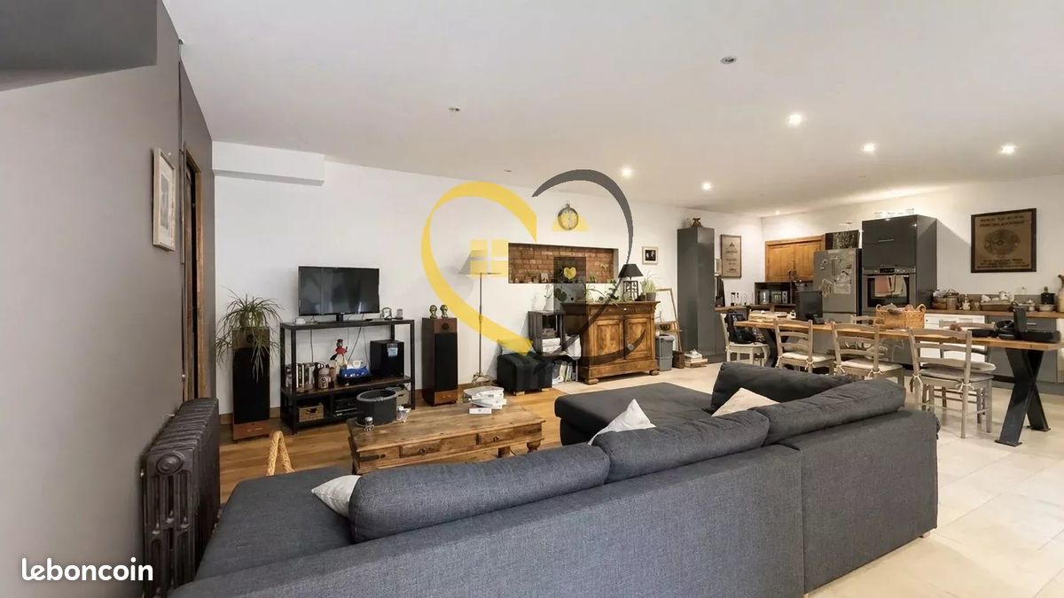 Maison 6 pièces 188 m² · à Bourges · 188 m² · 295 000 €