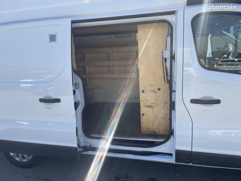 Renault TRAFIC III FG L2H2 1200 2.0 DCI 145CH ENERGY GRAND CONFORT E6 (image 19)