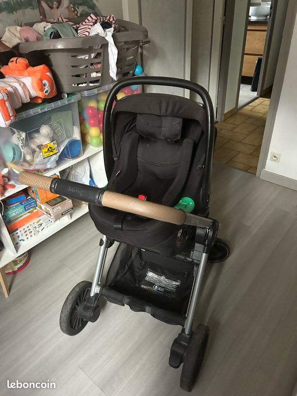 Poussette chicco trio (image 1)