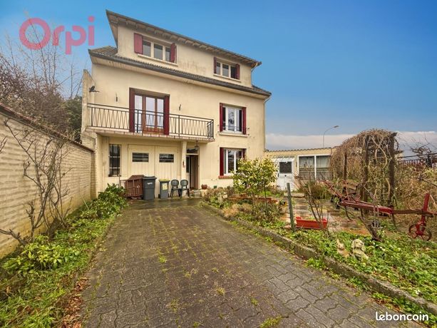 Maison 6 pièces 156 m²