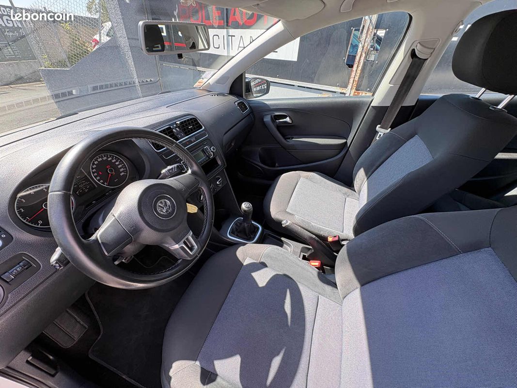 Volkswagen polo 1.2 60 style 2011 (image 5)